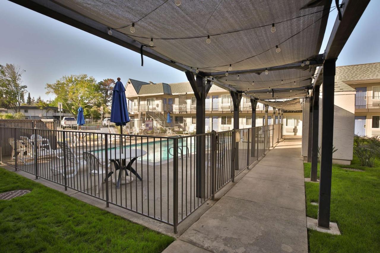 Motel 6-Sacramento, Ca - Central Buitenkant foto