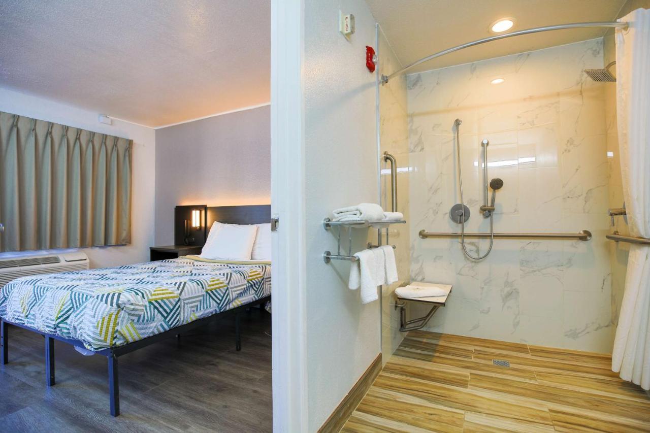 Motel 6-Sacramento, Ca - Central Buitenkant foto