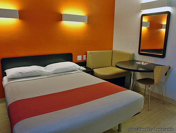 Motel 6-Sacramento, Ca - Central Buitenkant foto