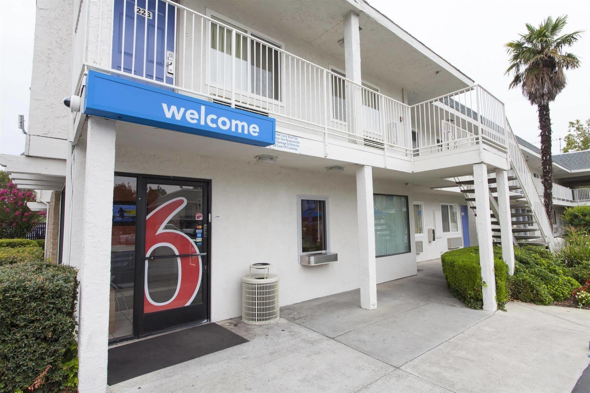 Motel 6-Sacramento, Ca - Central Buitenkant foto