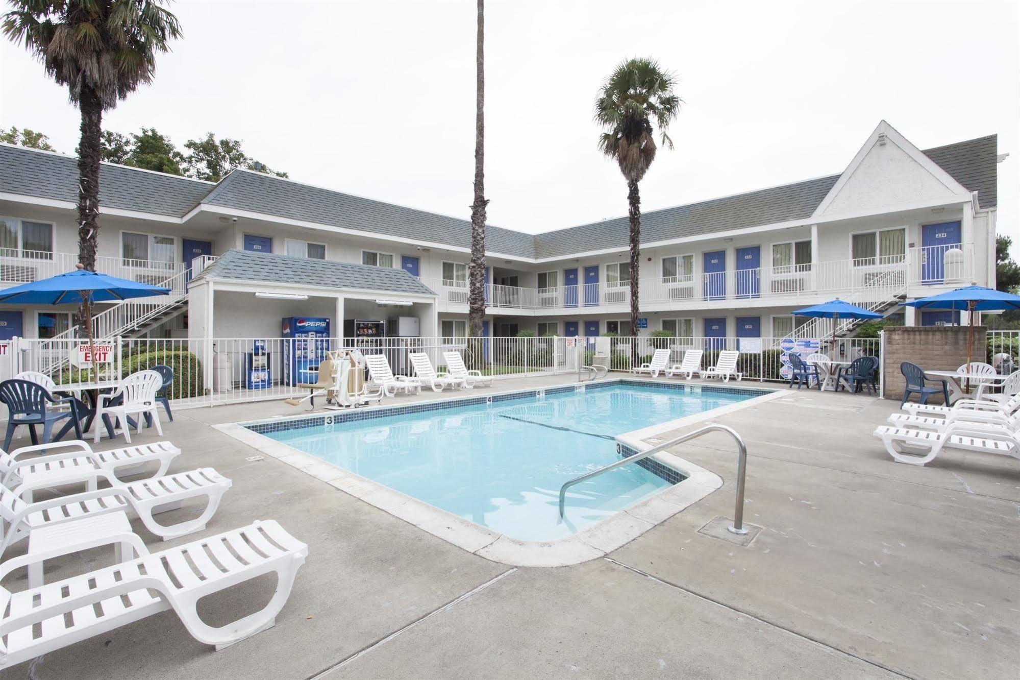Motel 6-Sacramento, Ca - Central Buitenkant foto